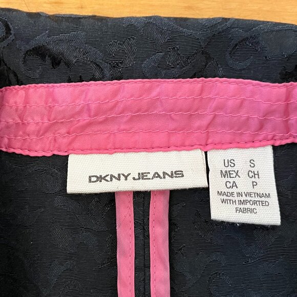 DKNY Jeans Black Damask Shawl Collar 3/4 Sleeve Blazer, Size Small - Picture 11 of 15